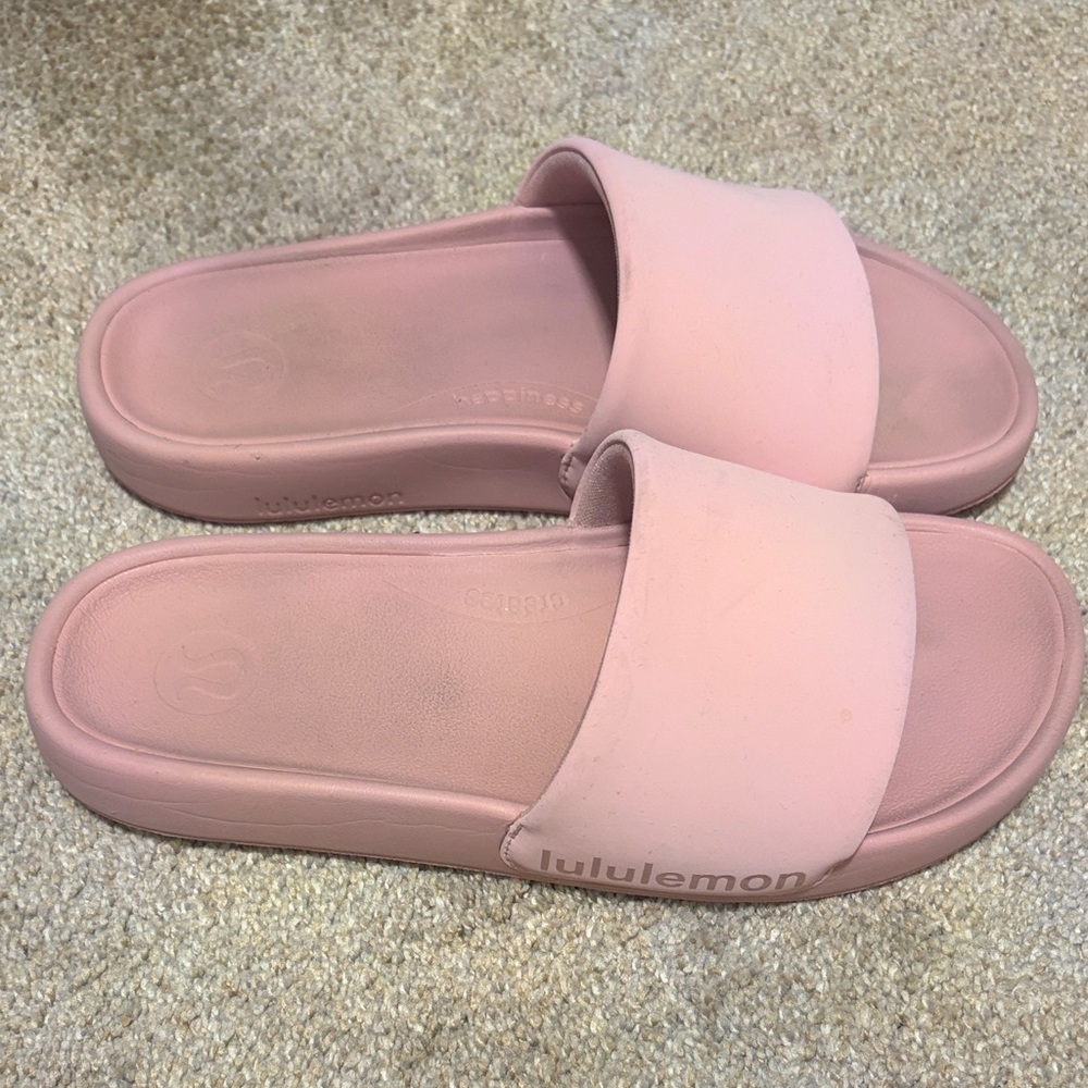 lululemon athletica Women's Blush Slide Sandals